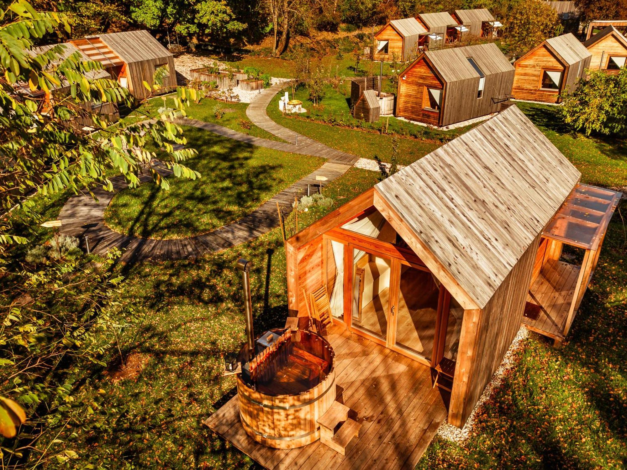 Villa Glamping Mountain Fairy Tale Bistrica pri Trzicu Exterior foto